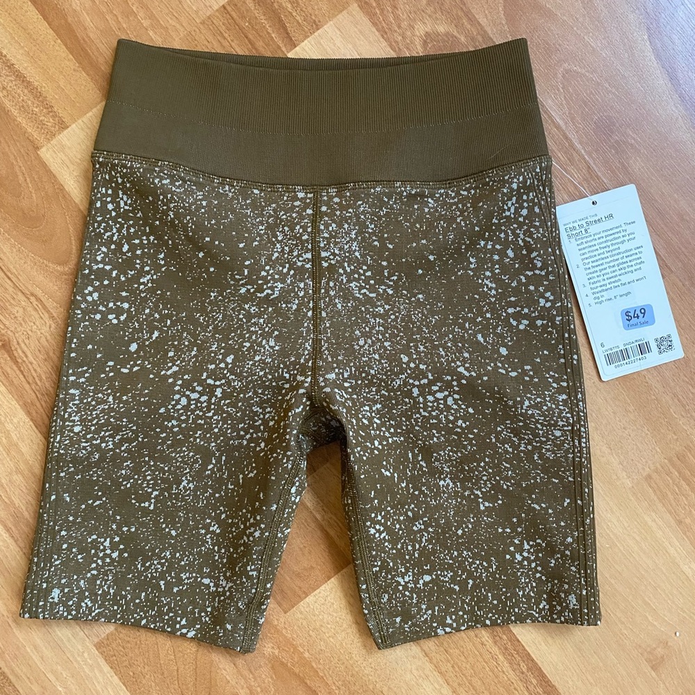 Lululemon Ebb to Street HR Short 8"'